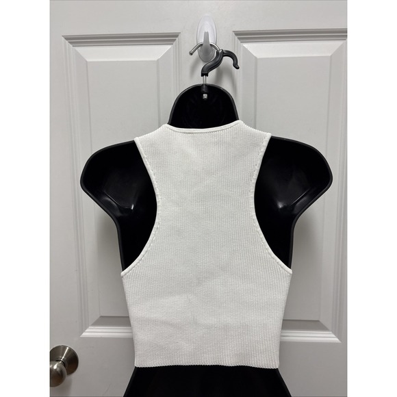 Aritzia Babaton Sculpt Knit Ribbed Tank Minimalist Contemporary Stretch Crop Med - Picture 2 of 5